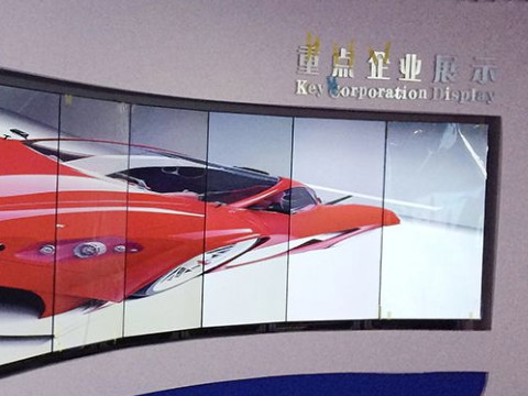 大尺寸拼接觸摸屏廠家發展趨勢